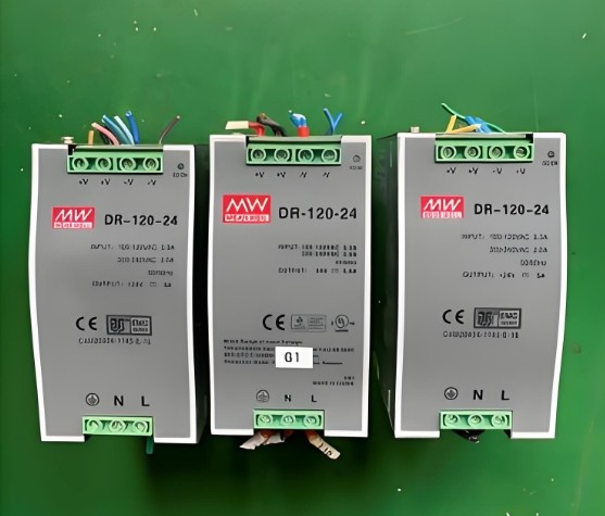 從工業(yè)器械到日常電器明緯固定式機(jī)殼電源輕松適配充電